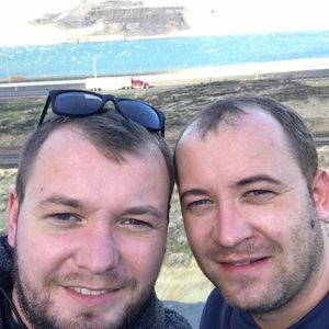 Meet your Posher, Iura